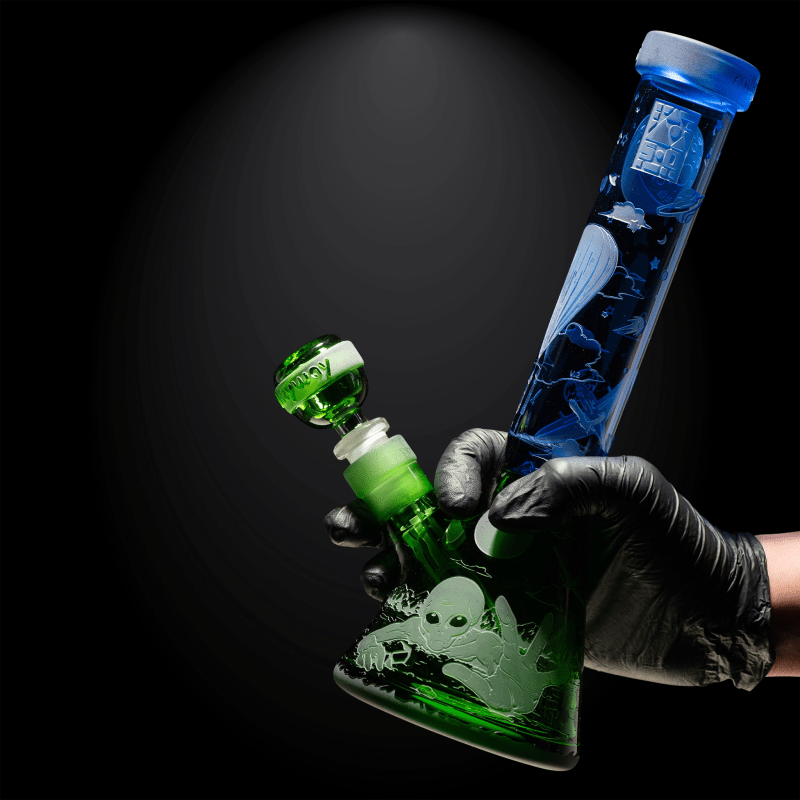 Roswell 1947 light blue/green beaker bong-space odyssey-Milkyway