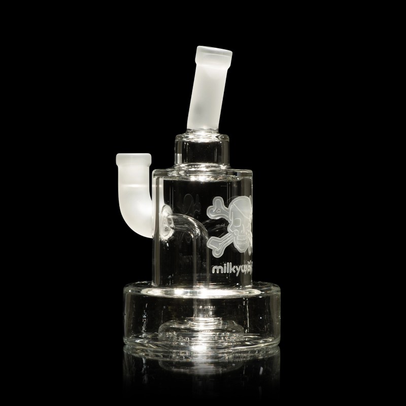 Skull and Crossbones-clear dab rigs-milkywayx